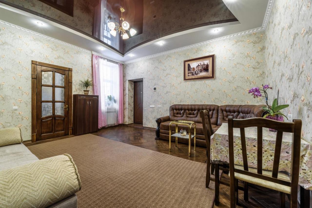 Apartamenty Polytehnichna Str. Lviv Luaran gambar
